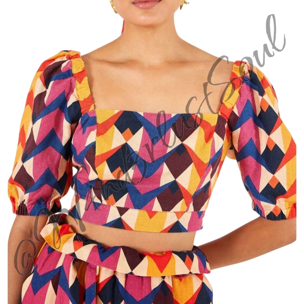 FARM RIO Lindeza Grafica 100% Linen Crop Geometric Top Size M NWT